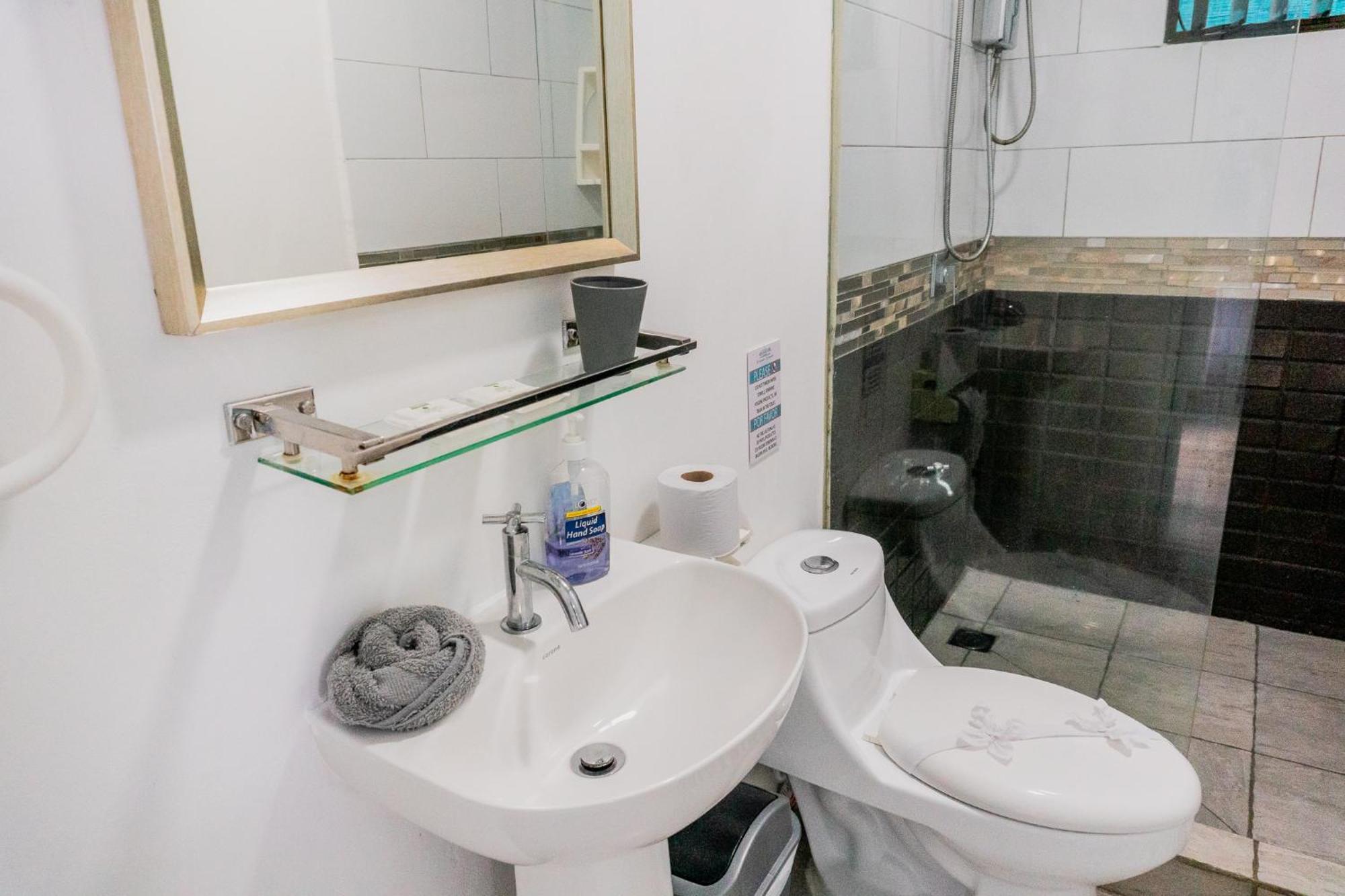 Ocean'S Breeze Apartment And Rooms Puerto Viejo de Talamanca Εξωτερικό φωτογραφία